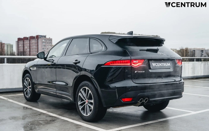 Jaguar F-Pace cena 130900 przebieg: 104277, rok produkcji 2019 z Żarki małe 106